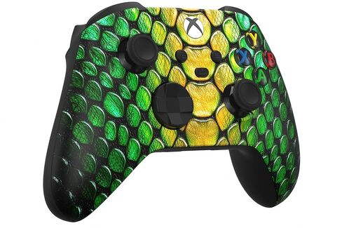 حزمة وحدة التحكم ووحدة التحكم المخصصة - تتضمن وحدة تحكم لاسلكية مخصصة لأجهزة Xbox Series X/S وXbox One والكمبيوتر الشخصي وحامل وحدة التحكم in Kuwait