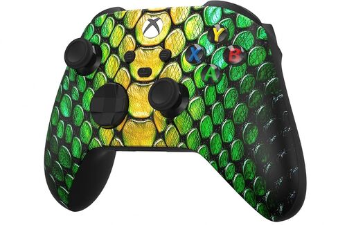 حزمة وحدة التحكم ووحدة التحكم المخصصة - تتضمن وحدة تحكم لاسلكية مخصصة لأجهزة Xbox Series X/S وXbox One والكمبيوتر الشخصي وحامل وحدة التحكم in Kuwait