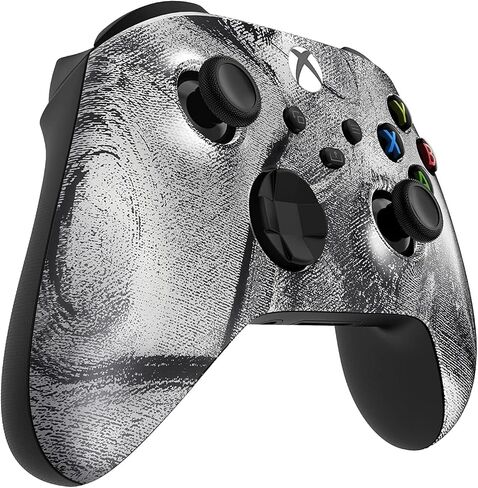 حزمة وحدة تحكم Custom Controllerzz - تتضمن وحدة تحكم لاسلكية مخصصة لأجهزة Xbox Series X/S وXbox One والكمبيوتر الشخصي وكابل USB-C المضفر وحامل وحدة التحكم وحقيبة حماية عالمية in Saudi Arabia