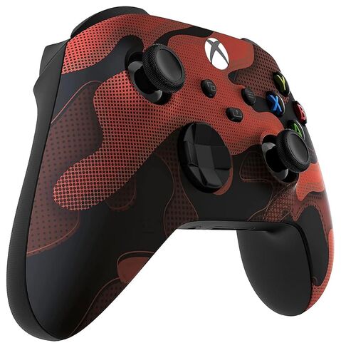 حزمة وحدة تحكم Custom Controllerzz - تتضمن وحدة تحكم لاسلكية مخصصة لأجهزة Xbox Series X/S وXbox One والكمبيوتر الشخصي وكابل USB-C المضفر وحامل وحدة التحكم وحقيبة حماية عالمية in Saudi Arabia