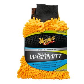 مجموعة طين Quik من السيراميك الهجين من Meguiar - احصل على لمسة نهائية ناعمة وحماية سيراميك هجين في آن واحد، وتزيل الملوثات المرتبطة بالطلاء باستخدام وسادة طين صناعية وتفاصيل سيراميك هجينة in Kuwait