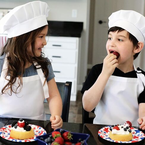 مجموعة هدايا مريلة وقبعة الشيف للأطفال من Dapper&Doll - مقاسات الأطفال الصغار والأطفال - لطيفة وممتعة للغاية in Saudi Arabia