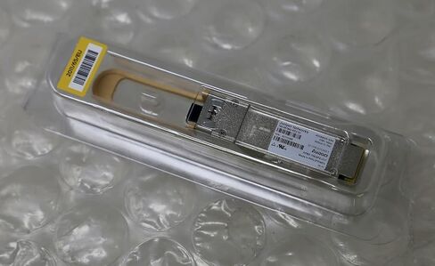 Genuine Juniper Networks QFX-SFP-10GE-SR/740-021308 SFP+ 10GBase-SR 10 Gigabit Ethernet Optic Module for up to 300m Transmission on MMF in Saudi Arabia