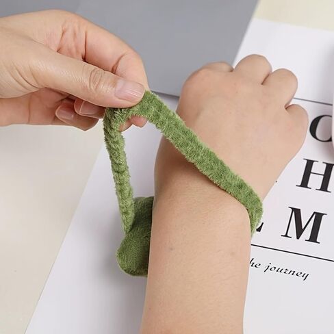 Mouse Wrist Rest Portable Ergonomic Cushion for Keyboard Computer, Soft Typing Wrist Support (2.95 x 2.56 Inches) in Saudi Arabia