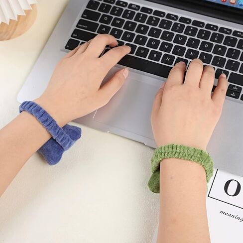 Mouse Wrist Rest Portable Ergonomic Cushion for Keyboard Computer, Soft Typing Wrist Support (2.95 x 2.56 Inches) in Saudi Arabia