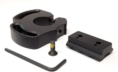 CDM Gear Light Mount مع حاجز جانبي ثلاثي الفتحات، متوافق مع Mossberg 590 Shockwave 12 أو 20 Ga in Kuwait