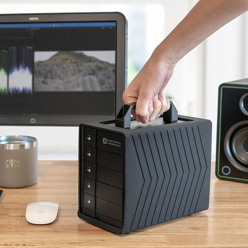 حاوية محرك الأقراص الخارجية Oyen Digital Fortis 5C 5-Bay USB-C (متجددة) in Saudi Arabia