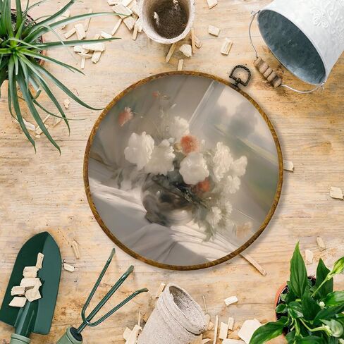 HiUwevt Vintage White Floral Book Round Wall Art Decor ، محايدة الكتب الأنيقة المعلقة من القماش المطبوعات الفنية مؤطرة ، ديكور جدار دائري ريفي لمكتبة قراءة Nook Room ، 10 × 10 بوصة in Kuwait