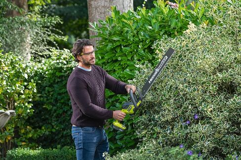 Mildhug RYOBI 18 V ONE+ Akku-Heckenschere RY18HT50A-120 (Schnittgeschwindigkeit 1350 U/min، Messerlänge 50 cm، 24 mm Messerabstand، INKL. 1x 2,0Ah Akku وشحن في الكرتون) in Saudi Arabia