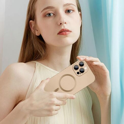 حافظة مغناطيسية لهاتف آيفون 15 برو للنساء، [متوافقة مع المغناطيسي] تصميم معدني ناعم غير لامع مع واقيات عدسة و2 واقي شاشة لهاتف آيفون 15 برو 6.1 بوصة - أخضر in Kuwait