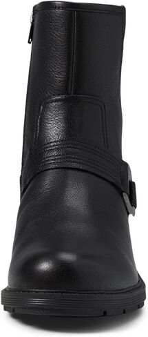 حذاء Clarks النسائي Hearth Cross لمنتصف الساق in Kuwait