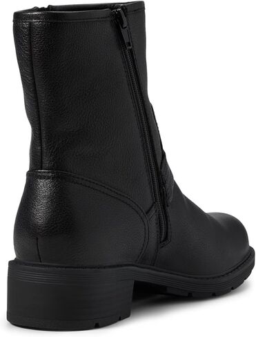 حذاء Clarks النسائي Hearth Cross لمنتصف الساق in Kuwait