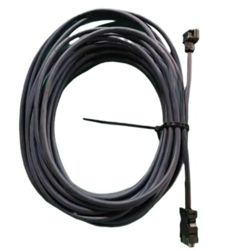 كابل MR-J3ENSCBL5M-H عالي الدقة من المصنع الأصلي مختوم للأتمتة الصناعية in Kuwait