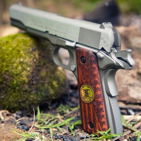 URAY 1911 بالحجم الكامل 45 ميدالية ترامب ومقابض العلم - مقابض مسدس هجينة CNC/مصنوعة يدويًا فائقة الجودة لكولت وكيمبر وتوروس وريمنجتون وجميع النماذج الحكومية لعام 1911 in Saudi Arabia