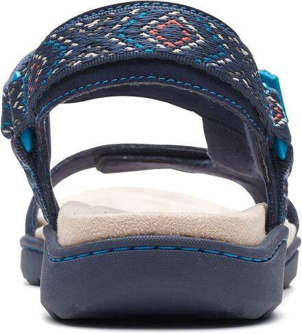 صندل مسطح للسيدات من Clarks Amanda Step in Saudi Arabia