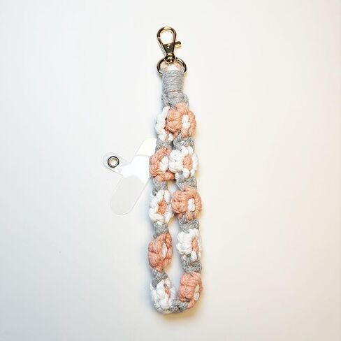Creative anti lost phone lanyard short shell chain woven phone chain hanging wrist in Saudi Arabia