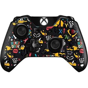 ملصق Skinit المخصص للألعاب متوافق مع وحدة تحكم Xbox One - تصميم رقعة Daffy Duck Patches المرخصة رسميًا من Warner Bros in Kuwait