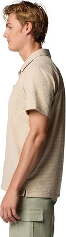 Columbia Men's Casual in Saudi Arabia