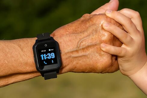 ساعة SkyAngel911Wrist الذكية للتنبيه الطبي - بدون عقد، تكلفة لمرة واحدة، كشف السقوط + 911 مكالمة من المعصم، ساعة مقاومة للماء للصحة والسلامة، صوت ثنائي الاتجاه، مساعدة الطوارئ لكبار السن والبالغين in Kuwait