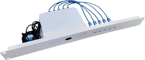 حامل شبكي مقاس 19 بوصة لبوابات Ubiquiti UCG-Ultra وUXG-Max، 1U، أحجار المفاتيح والكابلات متضمنة، مروحة تبريد (أسود) in Kuwait