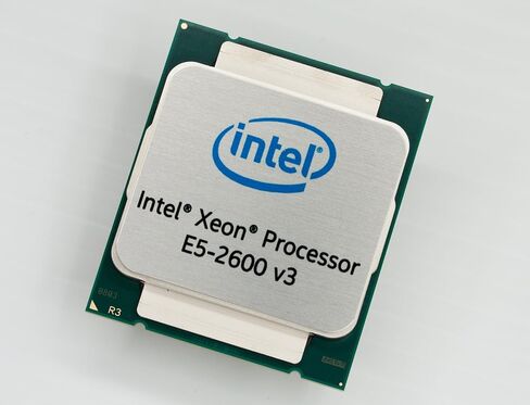 معالج Intel Xeon E5-2698 v3 سداسي النواة (16 نواة) بسرعة 2.30 جيجاهرتز - حزمة المقبس R3 (LGA2011-3) CM8064401609800 (متجدد) in Saudi Arabia