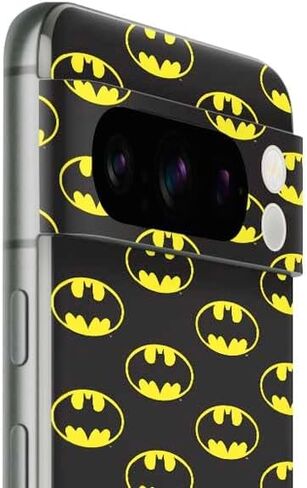 ملصق هاتف Skinit متوافق مع Google Pixel 8 Pro - تصميم مطبوع بالكامل بشعار DC Comics Batman المرخص رسميًا in Saudi Arabia