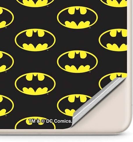 ملصق هاتف Skinit متوافق مع Google Pixel 8 Pro - تصميم مطبوع بالكامل بشعار DC Comics Batman المرخص رسميًا in Saudi Arabia