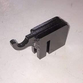 AR500 Target Hanger T Post Topper Hook in Saudi Arabia