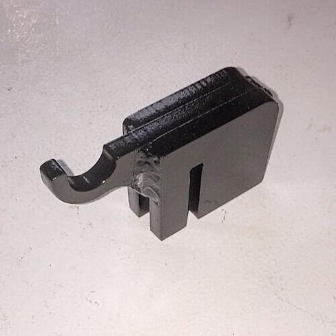 AR500 Target Hanger T Post Topper Hook in Saudi Arabia