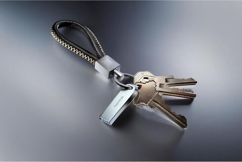 محرك أقراص فلاش SanDisk Ultra Luxe™ USB 3.1 بسعة 256 جيجابايت in Kuwait