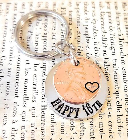 عيد ميلاد سعيد السادس عشر لسائق جديد يبلغ من العمر 16 عامًا مع سلسلة مفاتيح عملة Lucky Penny لعام 2007 in Kuwait