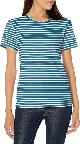 تي شيرت أساسي برقبة دائرية وأكمام قصيرة للنساء من Lucky Brand in Saudi Arabia