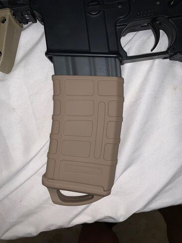 M4/M16 .223 5.56 Mag Assist Magzine Protecto Rubber Holster Magazine Pouch Grip Sleeve - Pack of 2 pcs in Saudi Arabia