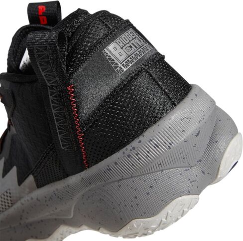 adidas Unisex Dame 8 Basketball Shoe, Signal Cyan/Silver Metallic/Shock Cyan, 11 US Men in Saudi Arabia