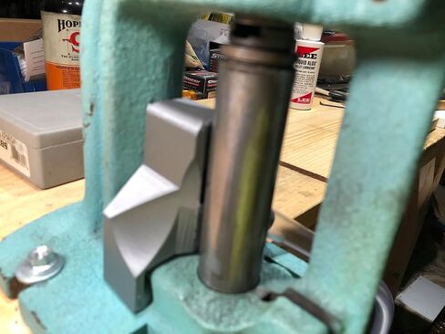 إعادة تحميل Press Rock Chucker Supreme Primer Catcher ترقية لـ RCBS in Kuwait