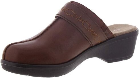Easy Spirit Women's Pine Clog in Saudi Arabia