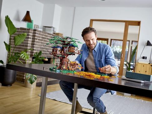 LEGO Ideas 21318 Tree House Building Kit (3,036 Pieces) in Saudi Arabia