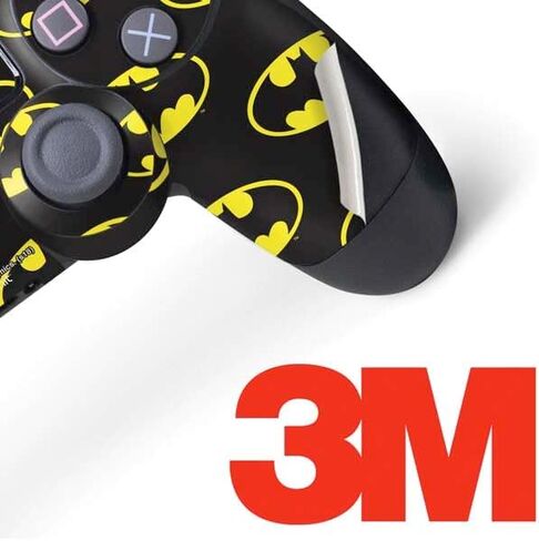 ملصق Skinit المخصص للألعاب متوافق مع وحدة تحكم PS4 - تصميم مطبوع بالكامل بشعار DC Comics Batman المرخص رسميًا in Saudi Arabia