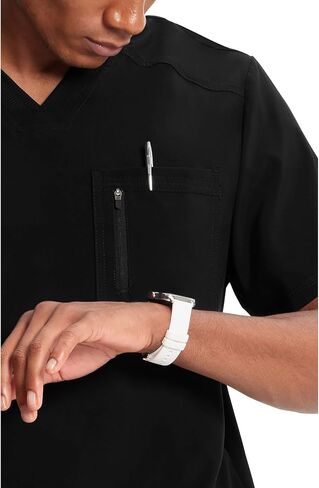 Cherokee Infinity Men Scrubs Top Tuckable V-Neck CK910A in Saudi Arabia