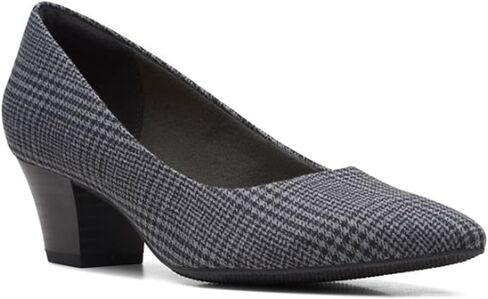 Clarks Women's Teresa Step Pump in Kuwait