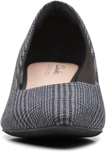 Clarks Women's Teresa Step Pump in Kuwait