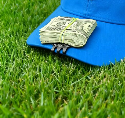 علامة لعبة Golf Ball ، ملحق الجولف الجدد المرح ، يتميز بتصميم مكدس نقدي بالدولار - مقطع قبعة مغناطيسية متضمنة in Saudi Arabia