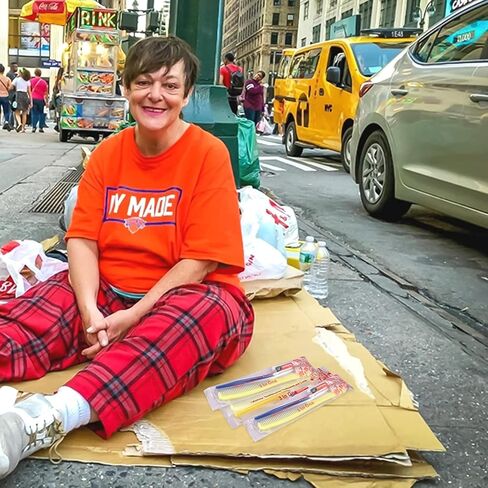 Disposable Toothbrushes with Toothpaste and Comb for Homeless Individually Wrapped-Suitable for Hotel,Air Bnb,Shelter/Homeless/Nursing Home/Charity (200) in Kuwait