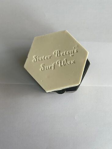 Sister Betsy's Surf Wax, The Black Label, Surfboard Wax, White, 6 Pack in Kuwait