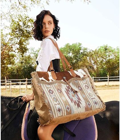 حقيبة كتف من الجلد والقماش المطور من ميرا Bag Luguni S-1610 in Kuwait