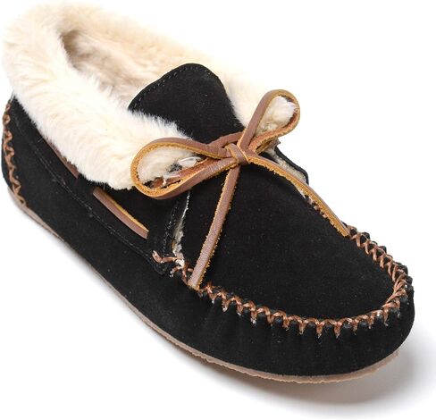 Minnetonka Women's Chrissy Bootie Slipper in Kuwait