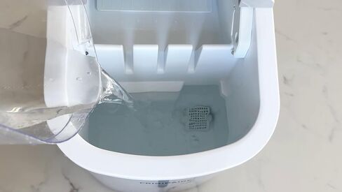 Compact Ice Maker, Red in Saudi Arabia