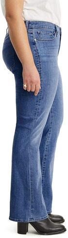 بنطلون جينز نسائي كلاسيكي من Levi's (متوفر أيضًا في Plus)، (جديد) Cobalt Honor، 32 عادي in Kuwait