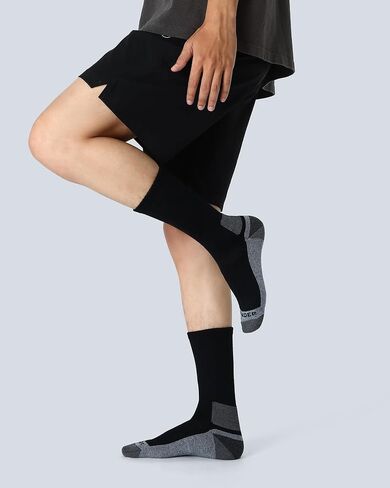 WANDER Merino Wool Hiking Socks Men Women Moisturing Wicking Lightweight 3 Pairs Cushioned Breathable Crew Work Boot Socks in Kuwait