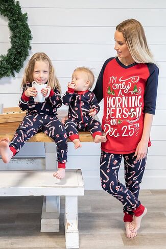 سراويل ضيقة وتي شيرتات نسائية من Lazy One، بيجامة منفصلة، ​​ملابس مريحة للنساء in Kuwait